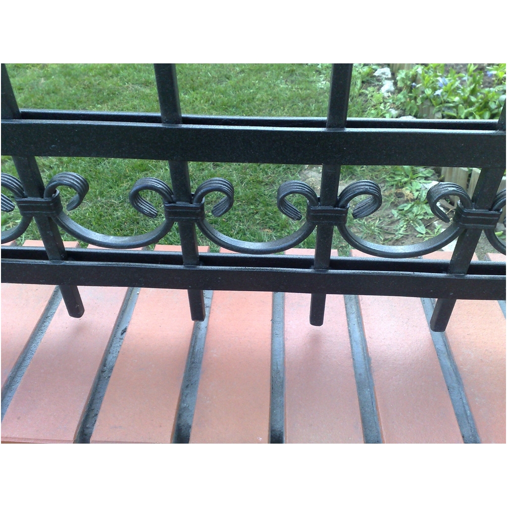 Voliuta 10.300 12x12 / H100XL70 6